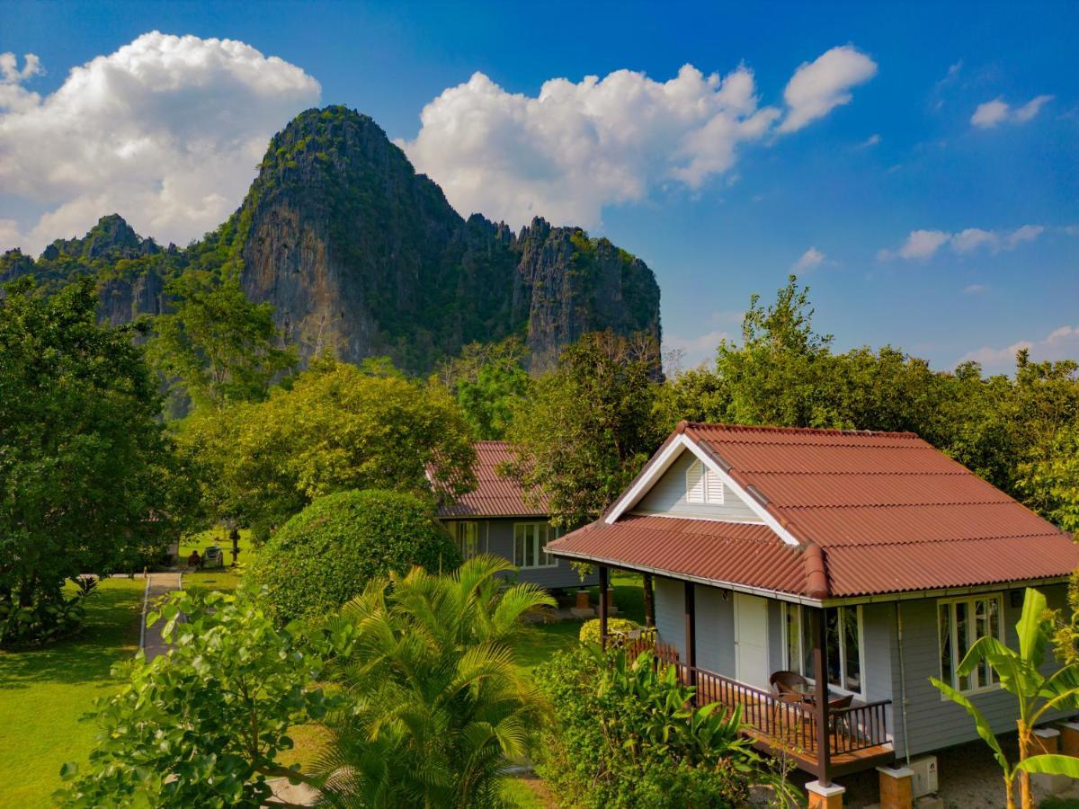 Bearlinbungalow Vang Vieng Zewnętrze zdjęcie